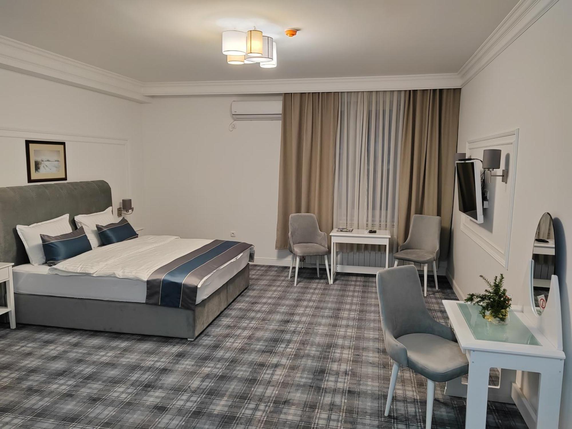 Hotel Mio City Kula Exteriér fotografie